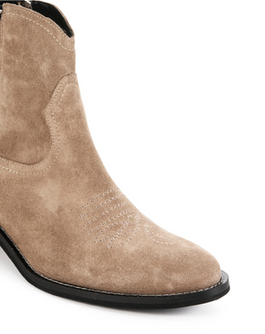 Estilo Emporio Morgan Boot Suede - Biscuit Suede