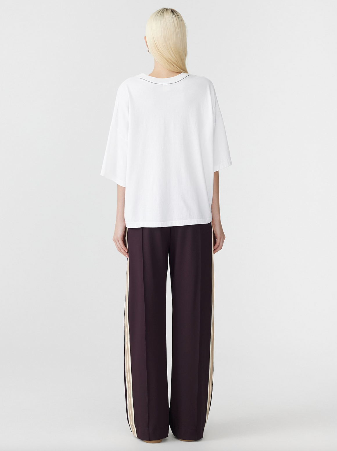 Bassike Boxy Pocket Detail S/S T.Shirt - White