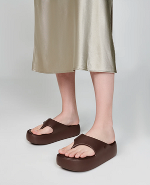 Melissa Free Platform Thong - Bronze