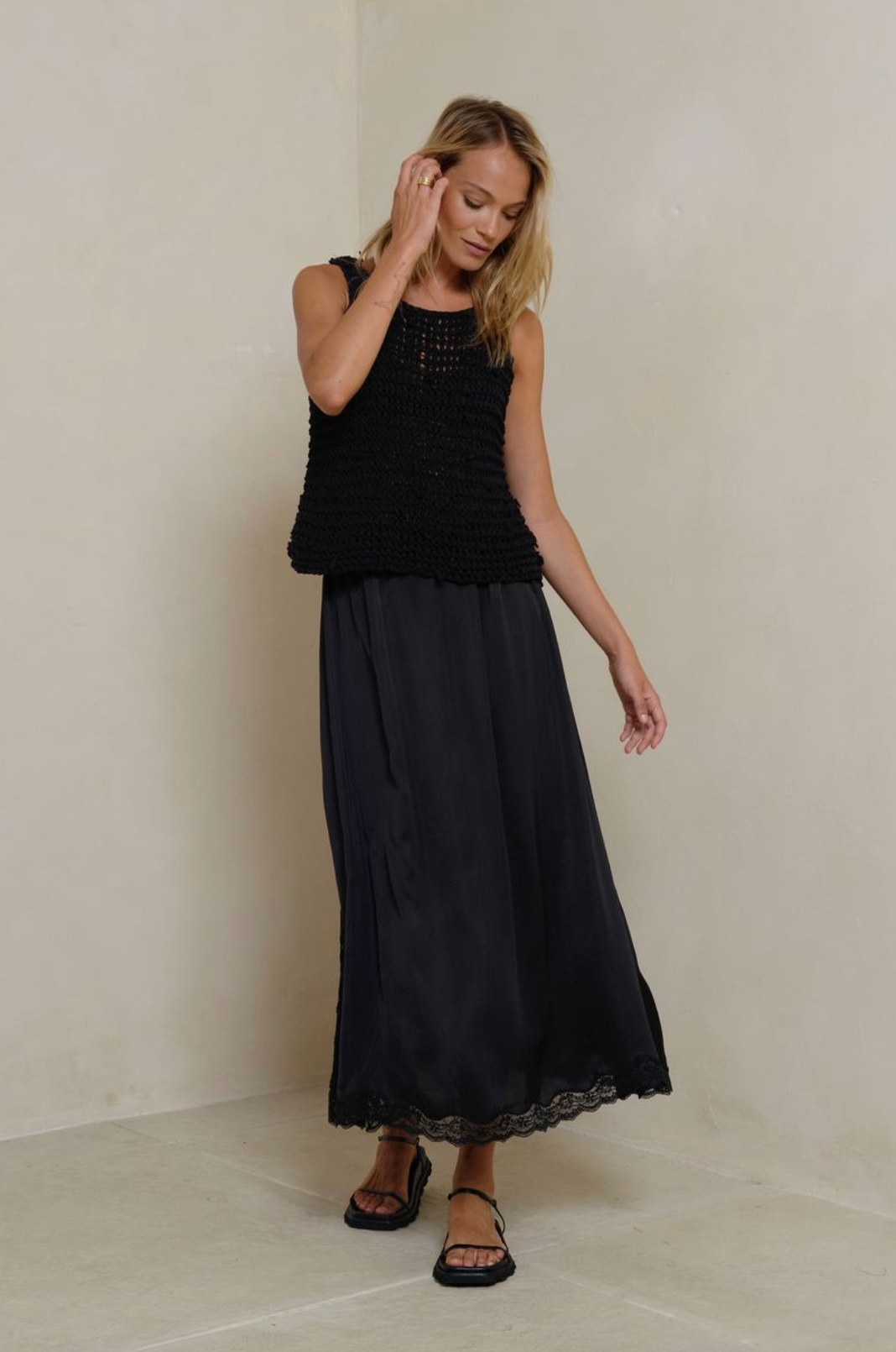 Lilya Patti Lace Skirt - Black