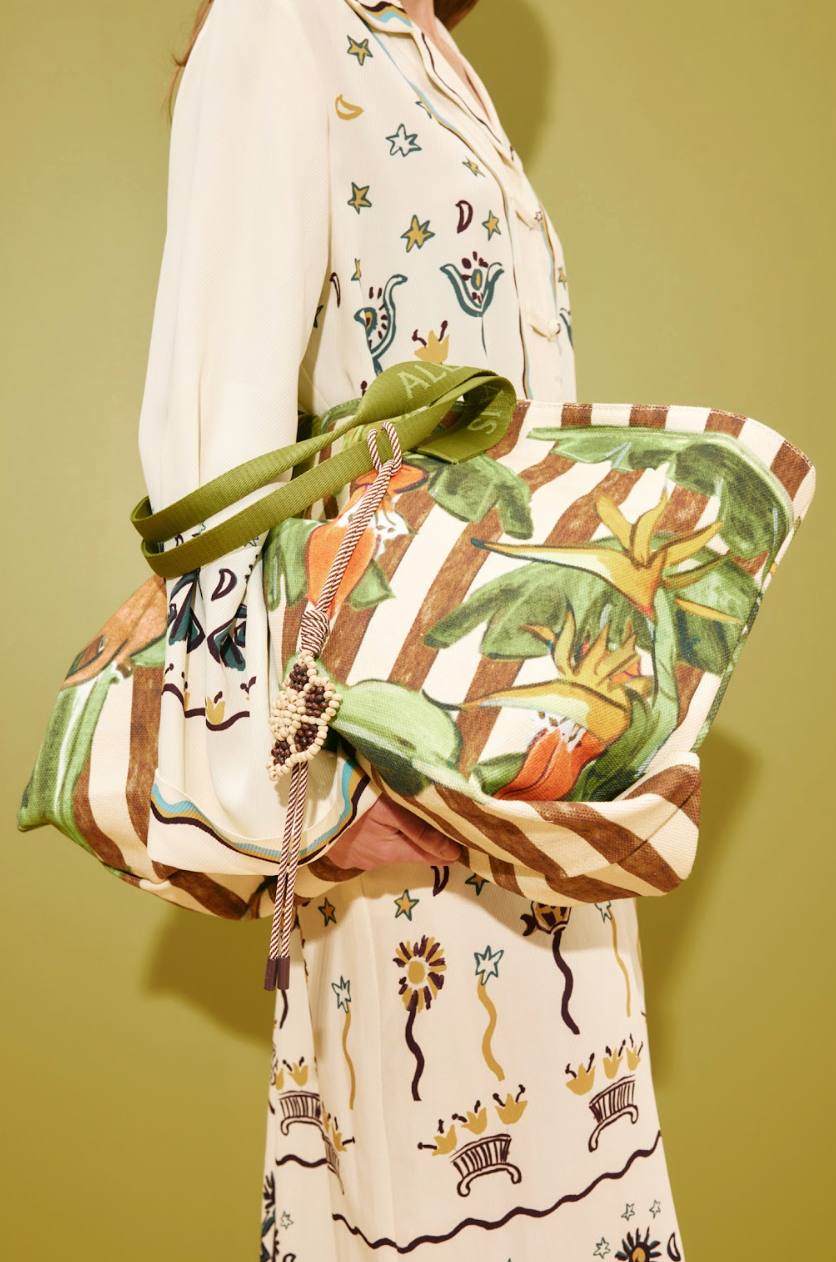 Alemais Toucan tango Canvas Beach Tote