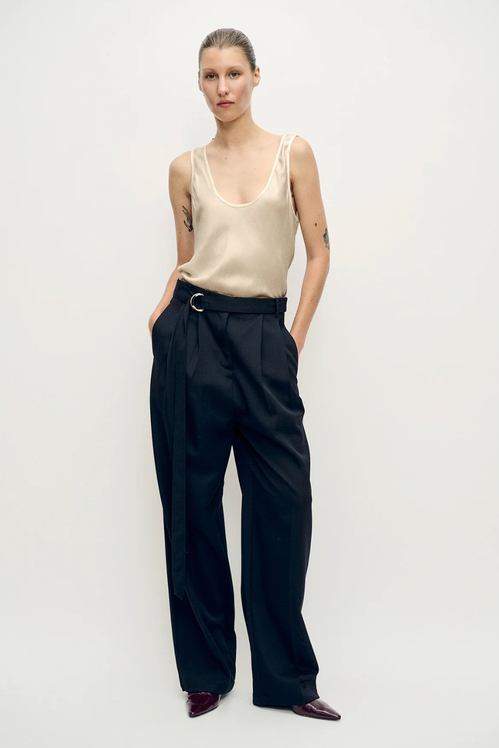 Silk Laundry Scoop Neck Tank - Hazelnut