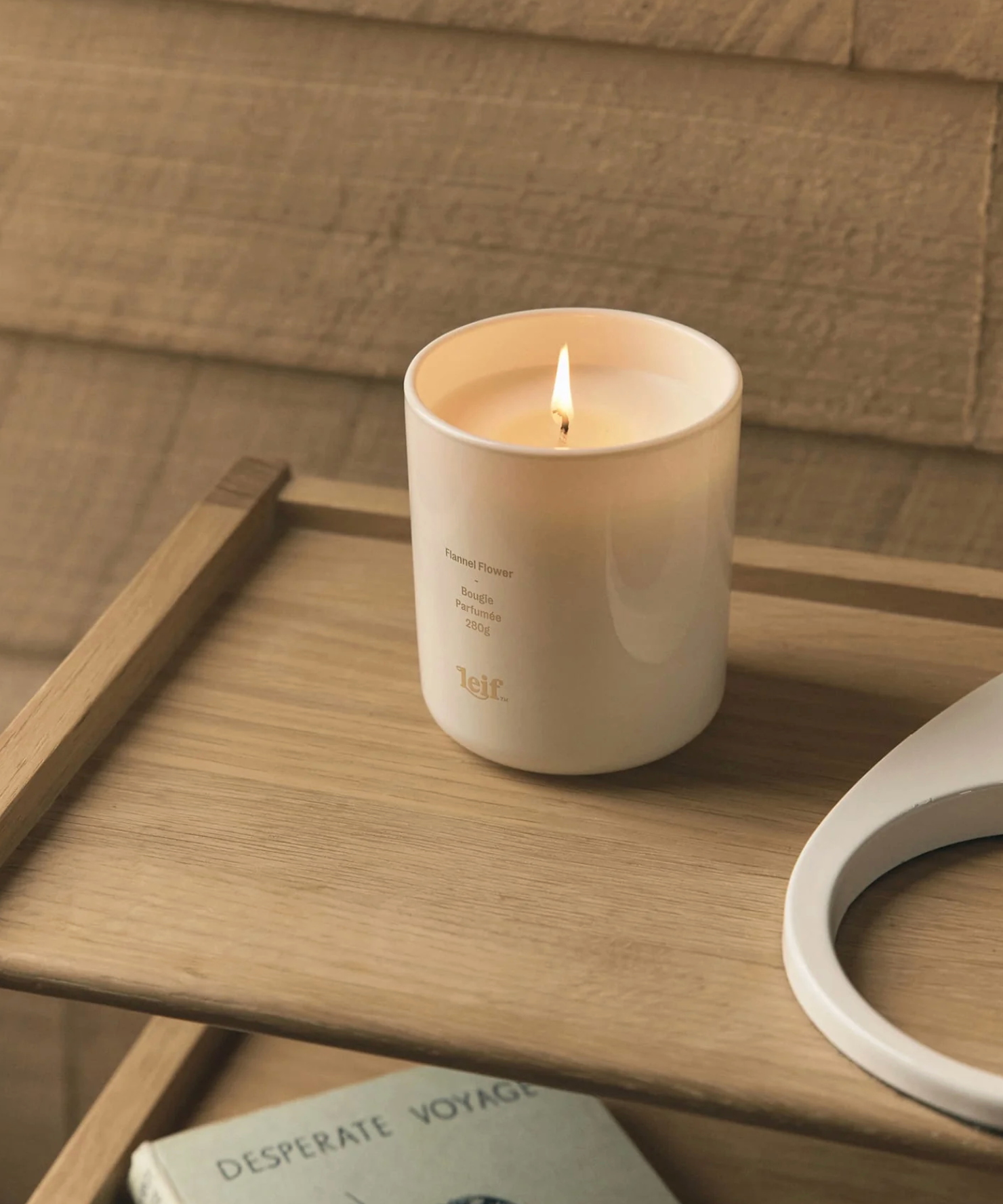 Leif Flannel Flower Candle