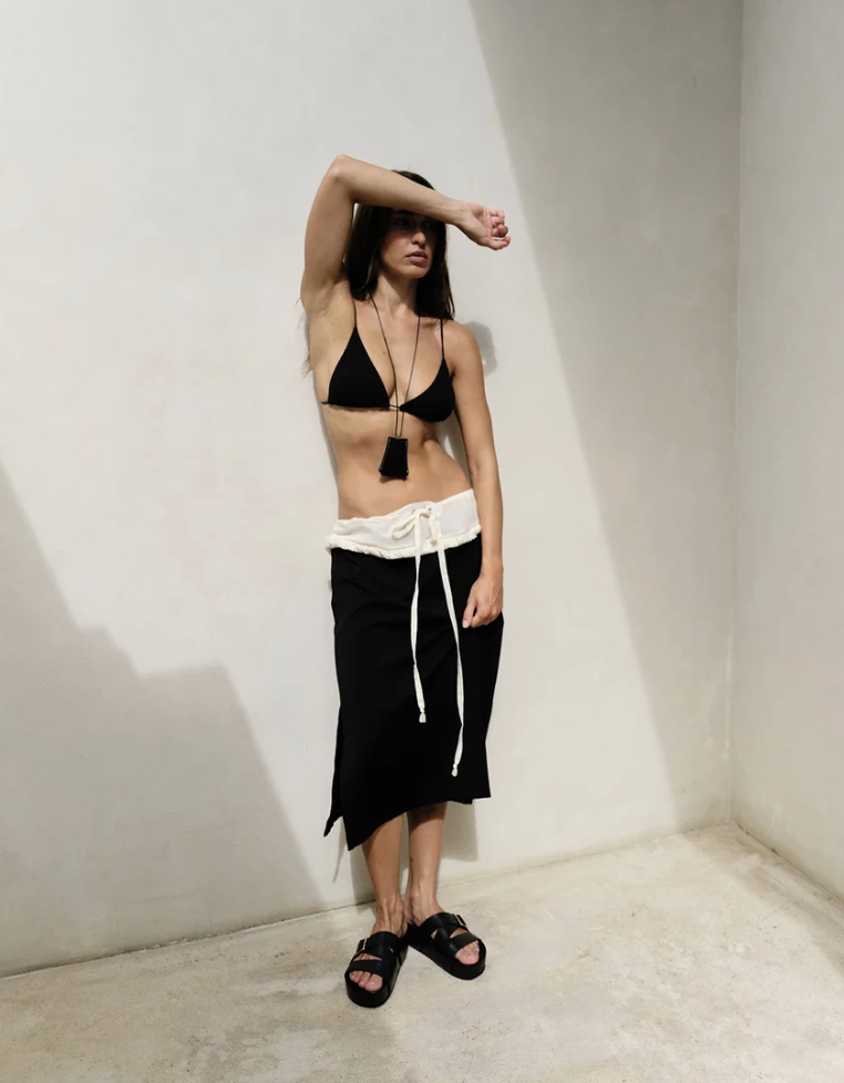 La Tribe Buckle Strap Platform Black