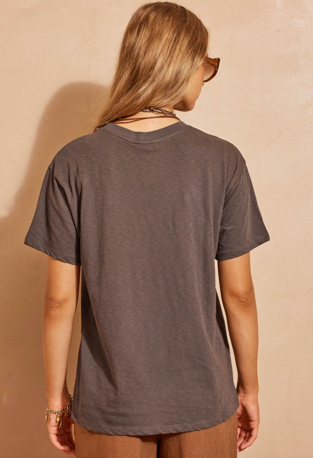 Spell Island Thunder tee - Charcoal
